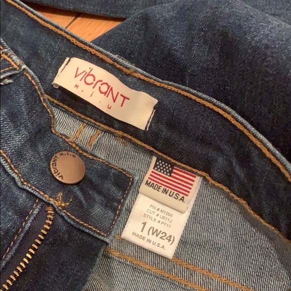 Hot Miami Style Jeans - Picture 3 of 3